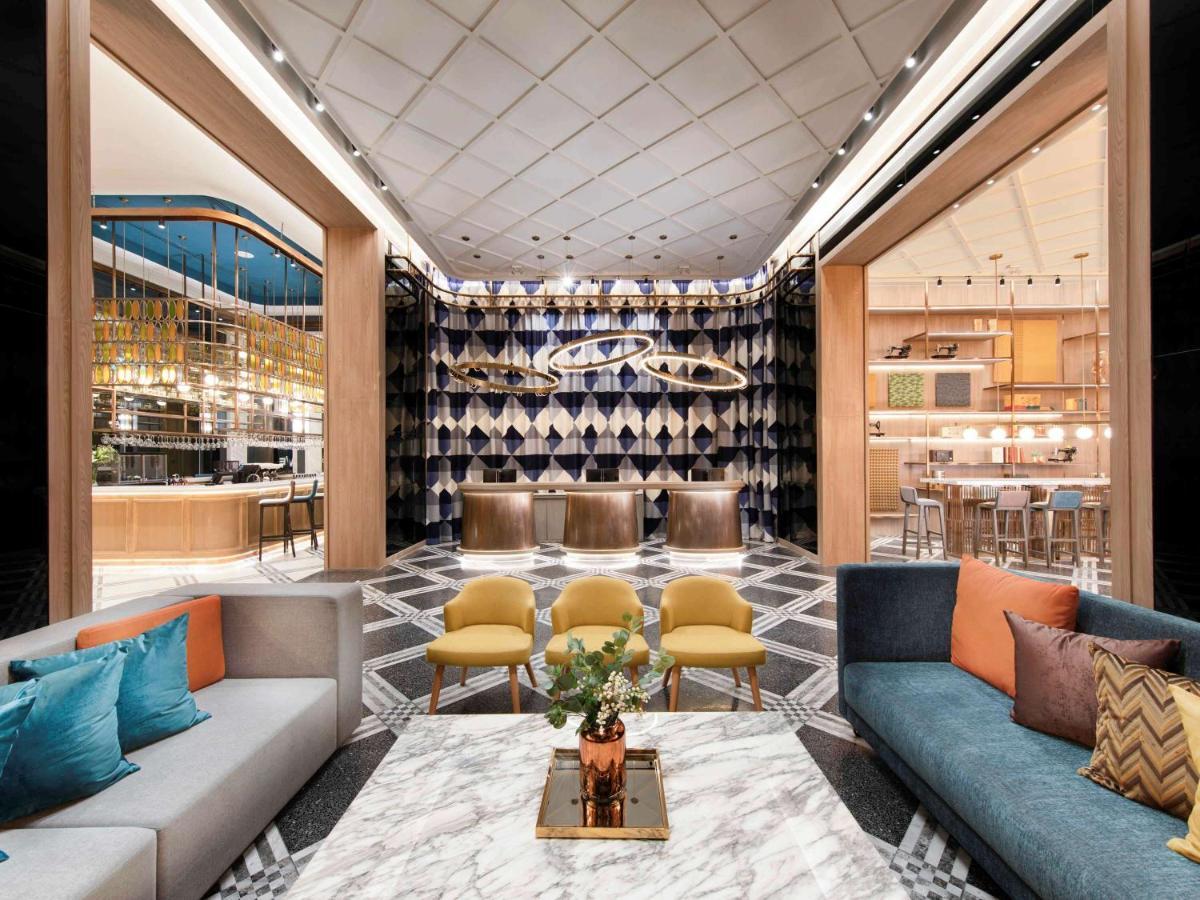Mercure Bangkok Sukhumvit 24 Eksteriør billede