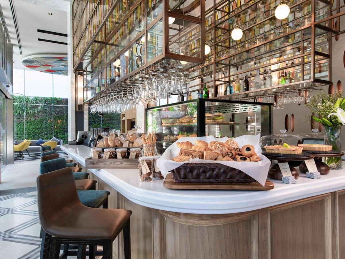 Mercure Bangkok Sukhumvit 24 Eksteriør billede